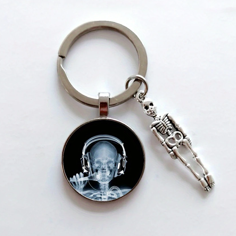X-ray keychain, human body ima - Xbody Health & Wellness のレビューと価格